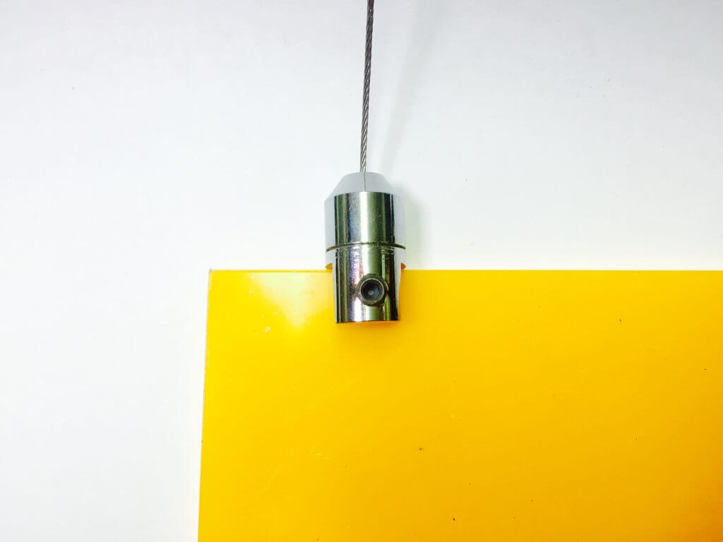 yarikli-pleksi-tutucu-montaj